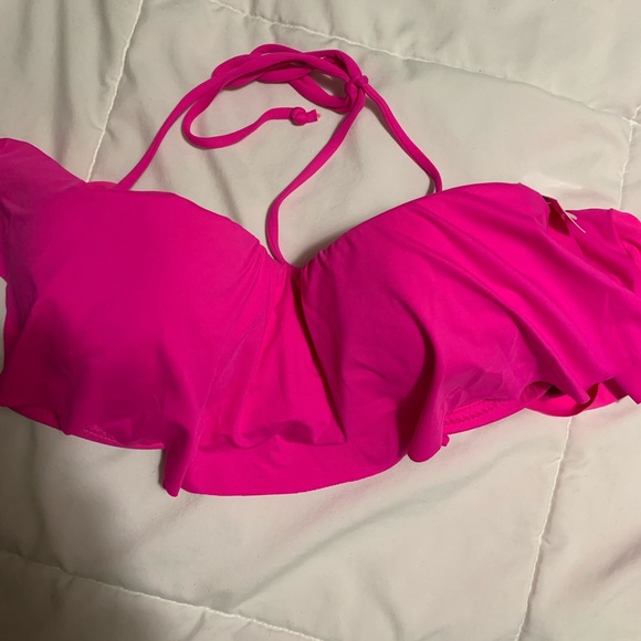 NWT Hot Pink Ruffle Bikini Top
